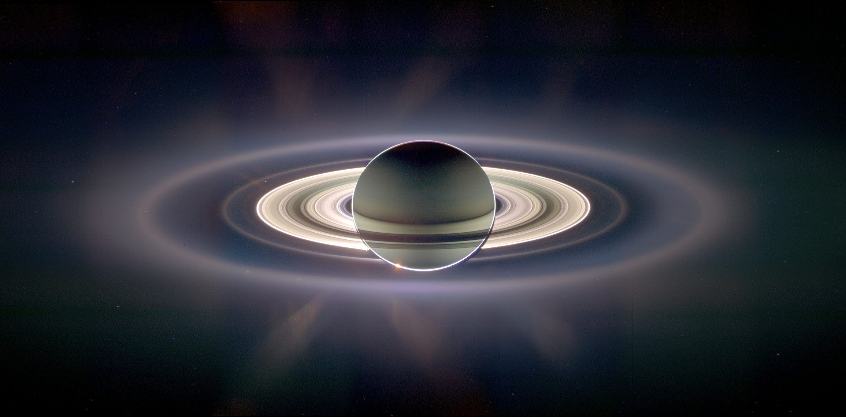 newrings_cassini_big.jpg